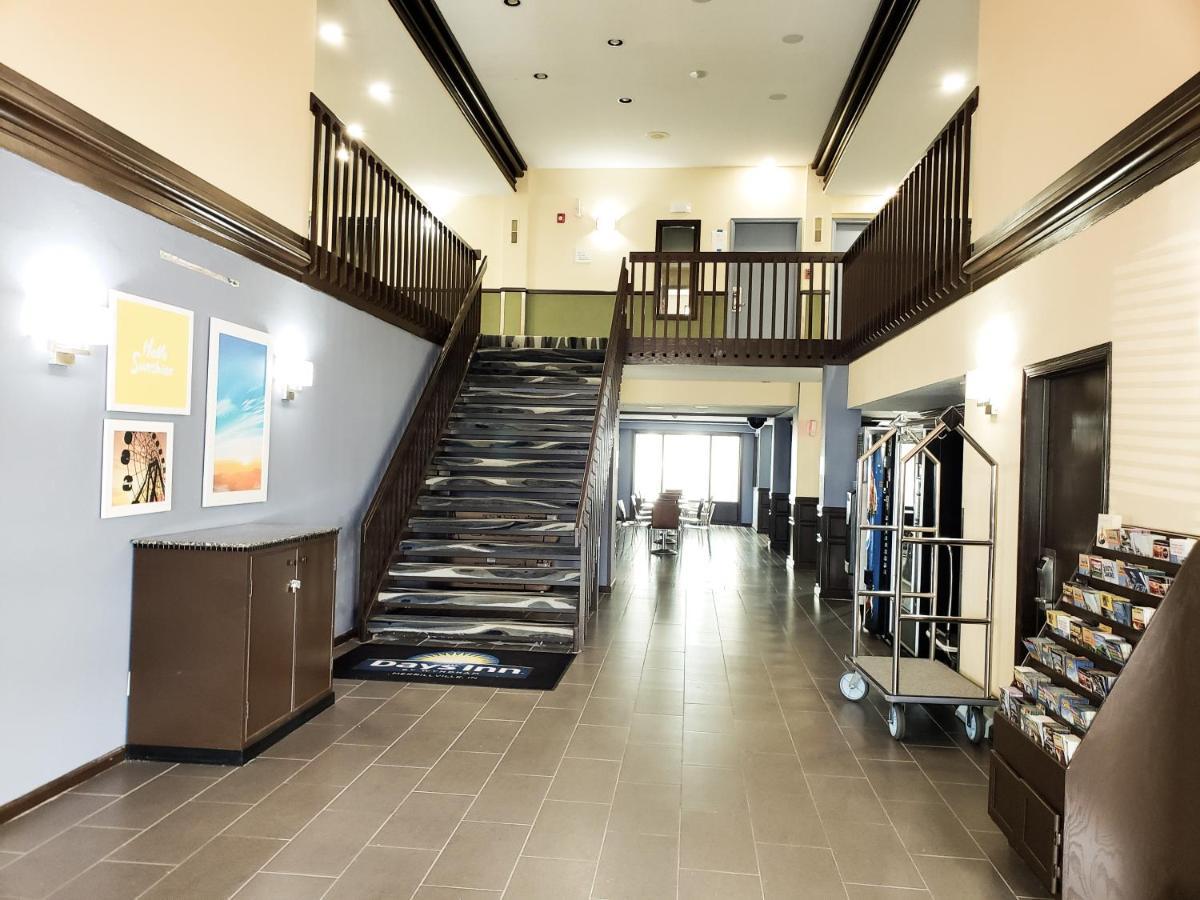 Days Inn & Suites By Wyndham Меррилвилл Экстерьер фото